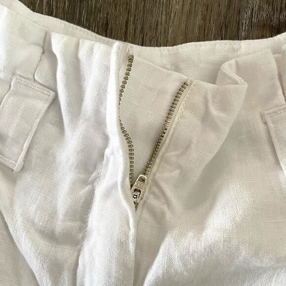 L'AGENCE Hillary Paperbag White Shorts - Size: 25 - Picture 6 of 9